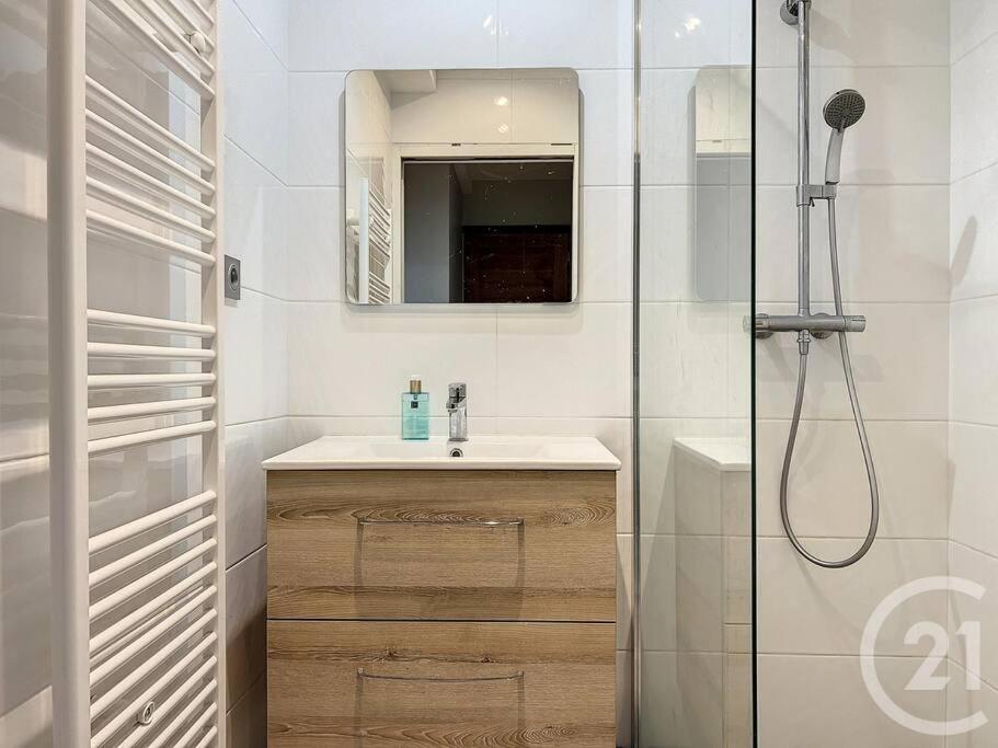 Appartement En Chalet 4 Etoiles Huez Exterior photo